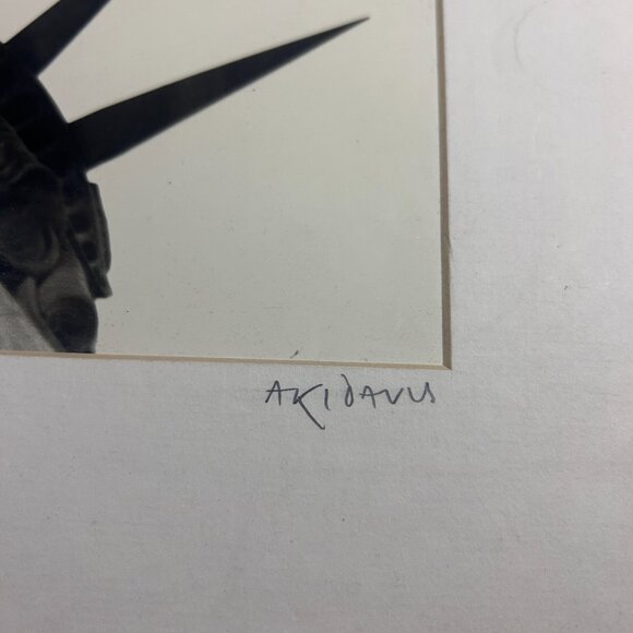 Vintage Photo Statue Of Liberty New York City Found Art SIGNED AKIDAVU - Picture 2 of 9